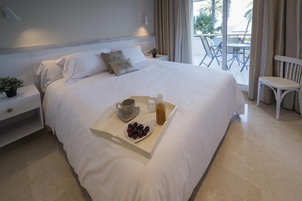 Mediterraneo Sitges Dış mekan fotoğraf